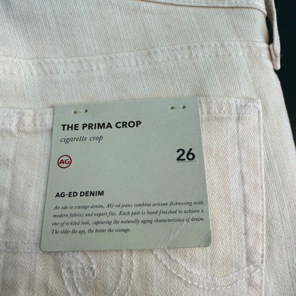 Adriano Goldschmied AG-ED denim, size 26 The Prima Crop offwhite w/subtle stripe